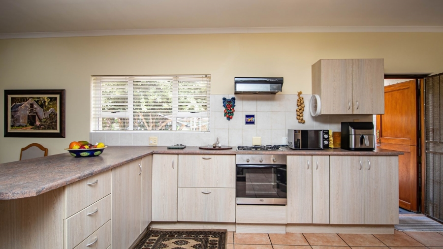 3 Bedroom Property for Sale in Stilbaai Wes Western Cape